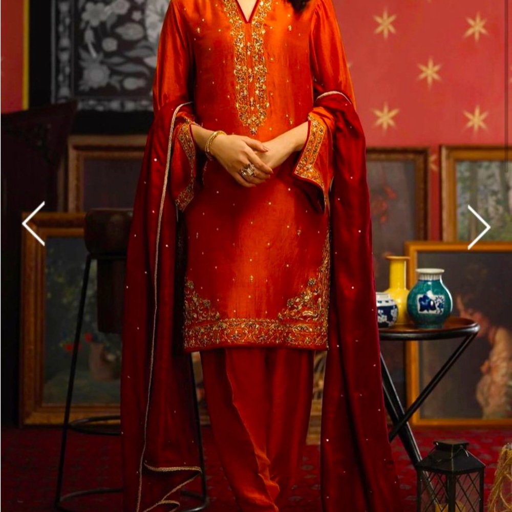 Pakistani and Indian wedding wear, Formal wear Sirah 3 piece suit Zaaviay